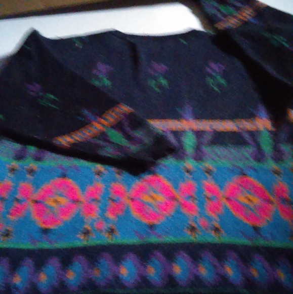 Vintage Intuitions sweater - Picture 7 of 8